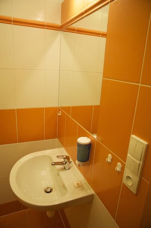 Penzion Pod Zamkem Zruc nad Sazavou Extérieur photo