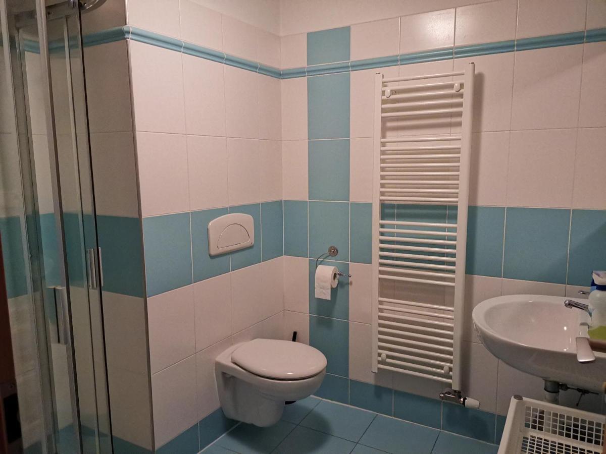 Penzion Pod Zamkem Zruc nad Sazavou Extérieur photo